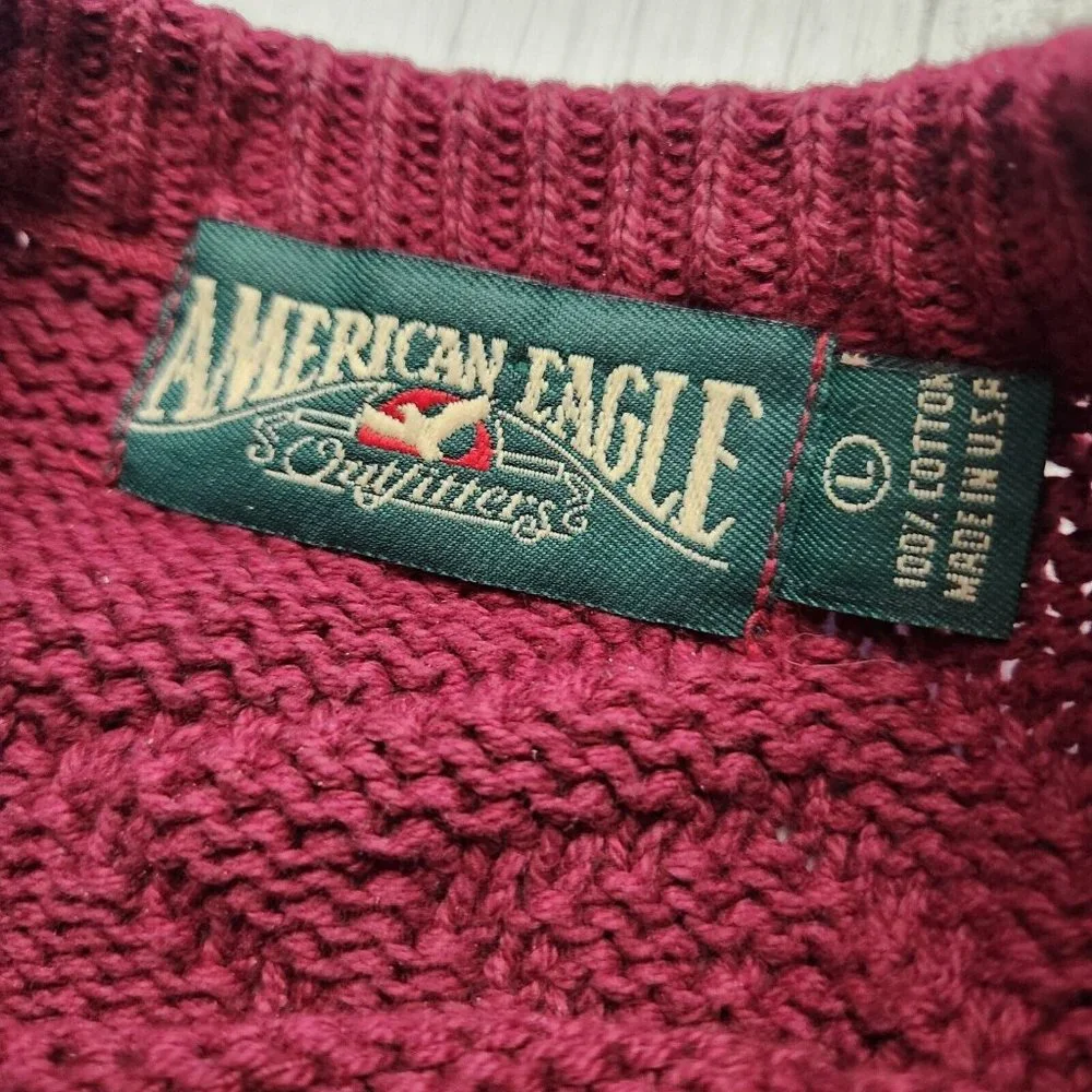American Eagle Heavy Knitted Red Burgandy Men's Pullover Sweater
